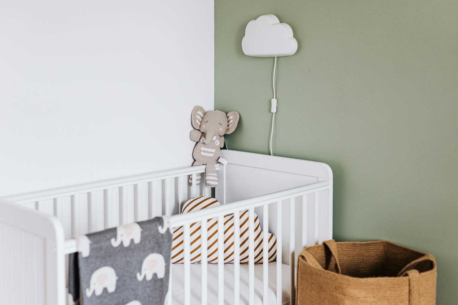 oignon sous le lit bébé